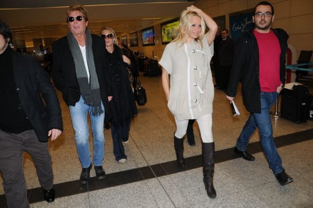 PAMELA ANDERSON 