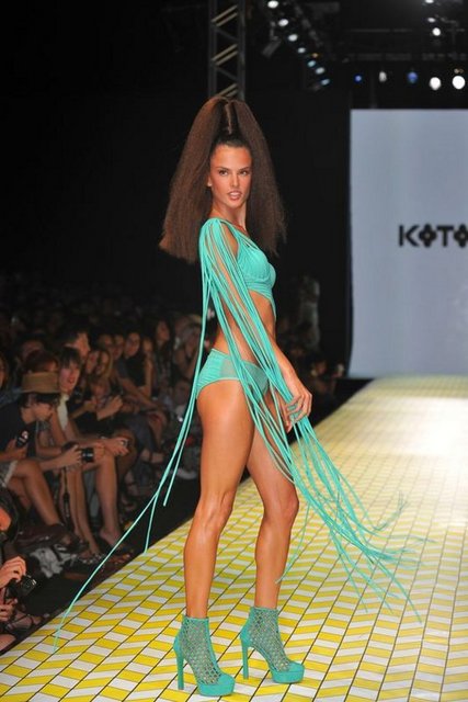 ALESSANDRA AMBROSIO