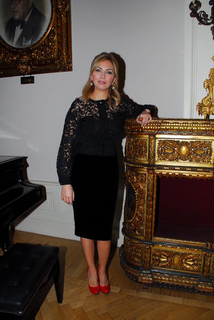 ARZU SABANCI 