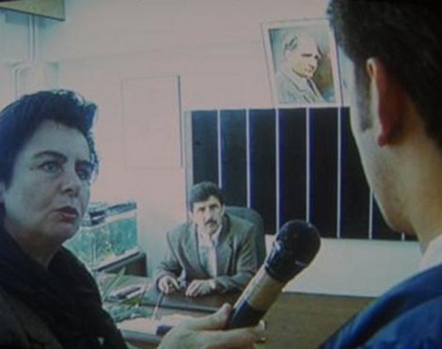 GÖZÜNÜ BİLE KIRPMADAN TÜKÜRDÜ - Yeşilçam'ın 'dört yapraklı yonca'sından Fatma Girik bir dönem Söz Fato'da adlı bir program yapıyordu.. -