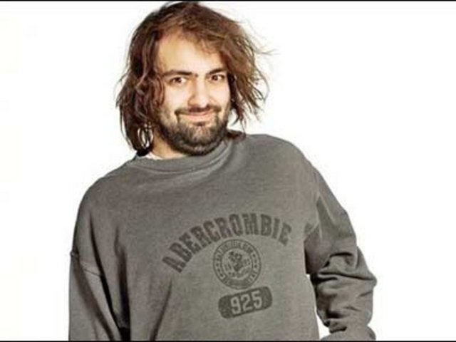 Bartu Küçükçağlayan