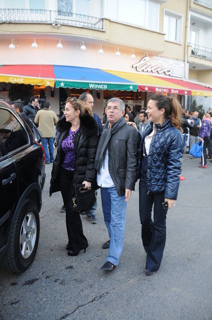ASLIHAN - ÖMER ABACI, ESRA ÖZTÜRK