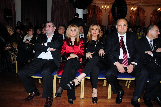 MURAT -ARZU ÖZAL, ESRA-FATIH ÖZTÜRK