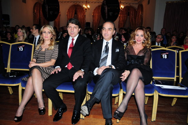 BESTE - MUSTAFA YURTDAŞ, SABAHATTİN - FİLİZ SOMAL 