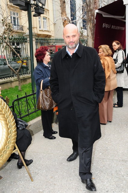 GÖKHAN ÇARMIKLI