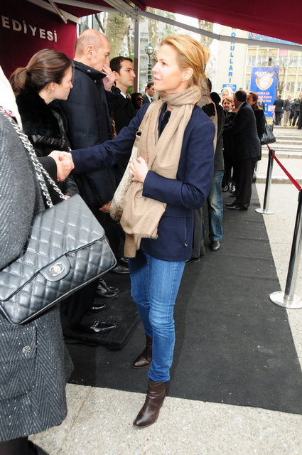 TANSA EKŞİOĞLU