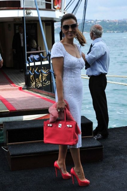 FERYAL GÜLMAN
