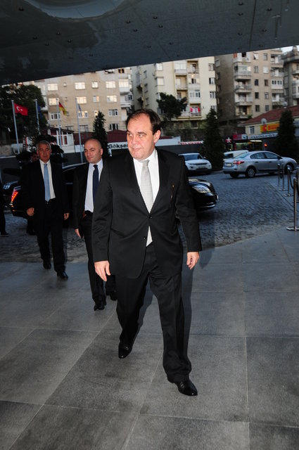 YILDIRIM DEMİRÖREN