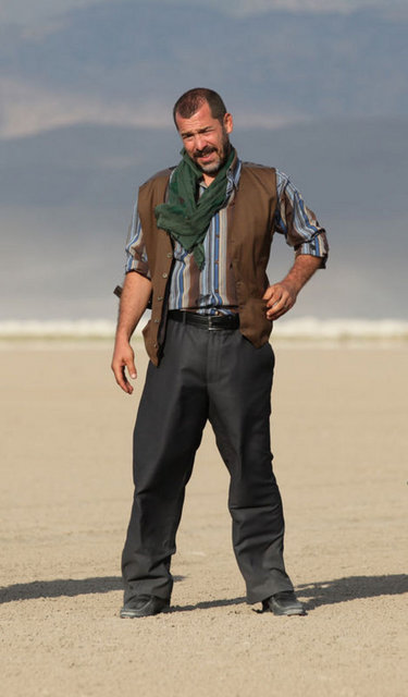 AD: Fikret Kuşkan - OY: 3 bin 628 - FİLMİN ADI: Hayat Devam Ediyor