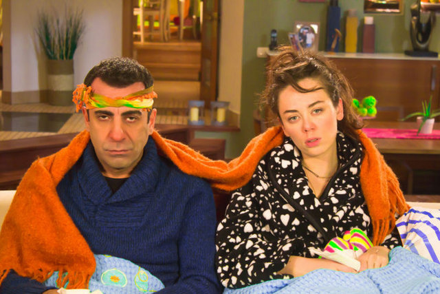 DİZİ ADI: 1 Erkek 1 Kadın  - OYUNCU ADI: Demet Evgar - OY: 13 bin 719