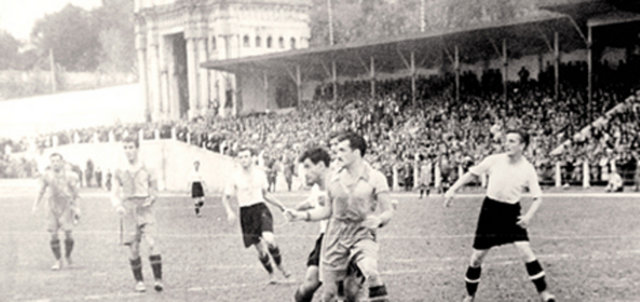 Beşiktaş ile Galatasaray arasındaki en farklı skor, 30 Haziran 1940 tarihinde yapılan Milli Küme maçında elde edildi. Bu karşılaşmada Galatasaray, Beşiktaş'ı 9-2 yenme başarısını gösterdi.