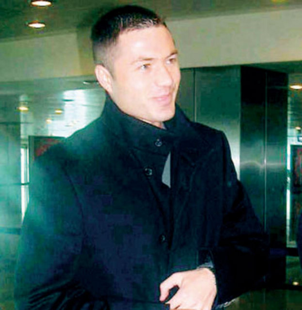 Ayrıca, Beşiktaşlı Hakkı Yeten, Şükrü Gülesin, Recep Adanır ve Feyyaz Uçar ile Galatasaraylı Mehmet Leblebi, Gündüz Kılıç, Eşref Aykaç, Süleyman Tekil, Saffet Sancaklı, daha sonra Beşiktaş forması da giyen Adrian Ilie ve Milan Baros, bir maçta 3'er gol atma başarısını gösterdi.