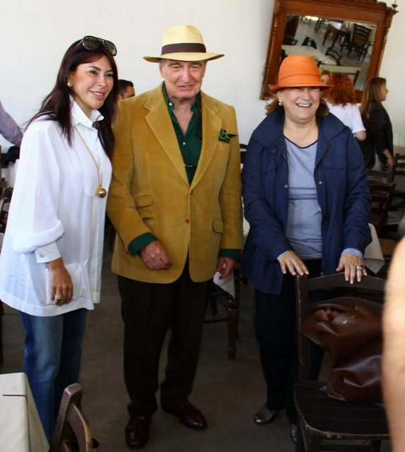 SUZAN SABANCI DİNÇER, RAHMİ KOÇ, GÜLER SABANCI