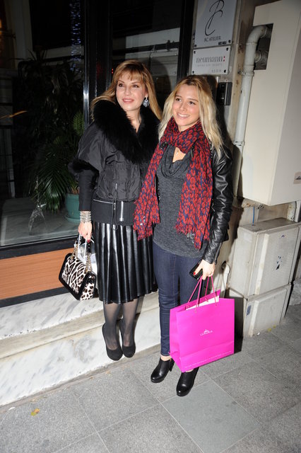 NESLİHAN SABANCI, PINAR SABANCI