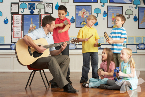 Forum Kapadokya 23 Nisan Şenlikleri! -   - Nevşehir'de bulunan Forum Kapadokya AVM, 23 Nisan etkinlikleri kapsamında çocuk defilesi, solo gitar dinletisi, koro performansı, çocuk jimnastik gösterisi ve resim sergisi etkinliklerine ev sahipliği yapacak   - 