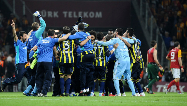 - 4 gün içinde G.Saray'ı 3 kere yendik, bu da Türkiye'nin 4'te 3'üne kapak olsun.