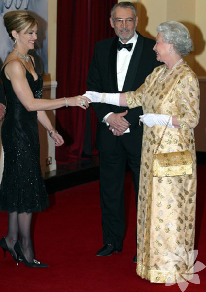 Kraliçe Elizabeth ve Madonna 