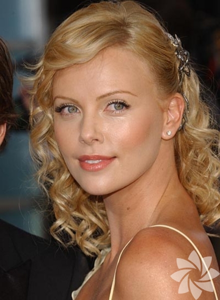 Charlize Theron - Güney Afrika