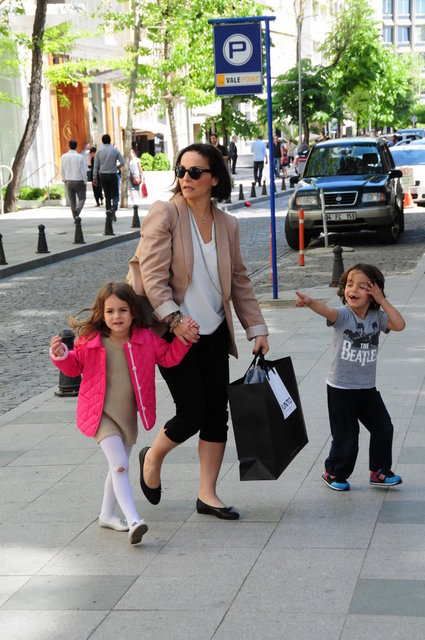 LEYLA, SEDEF, FUAT KARAMEHMET