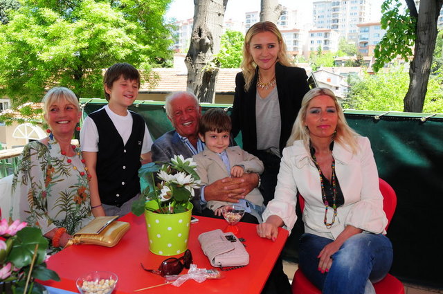 BENTA, BERKE, ALİ, BATU, ASLI, SUZAN ŞEN