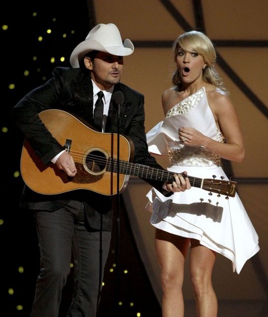 CARRIE UNDERWOOD 