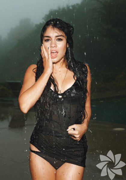 54- Vanessa Hudgens