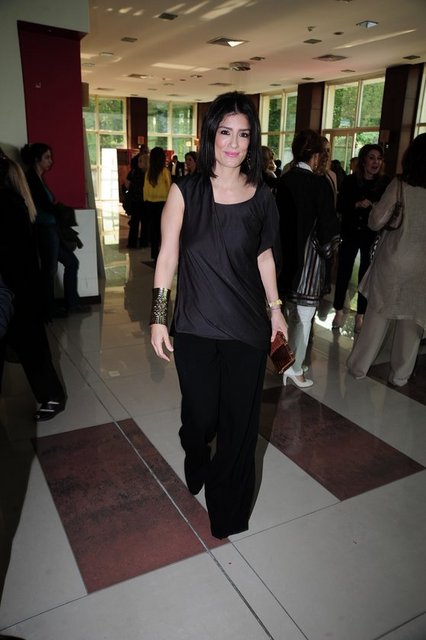 NAZLI ÖZTARHAN 