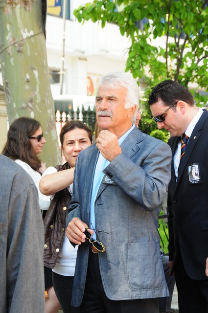 FİKRET ÜNLÜ