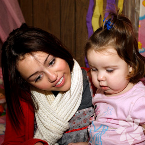 Miley Cyrus - Save The Children