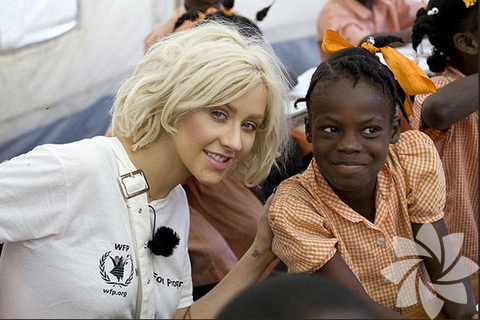 Christina Aguilera - Worl Food Programme
