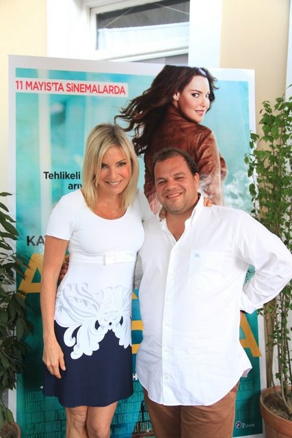 MİNE KALPAKÇIOĞLU, MORİS ALGAZİ