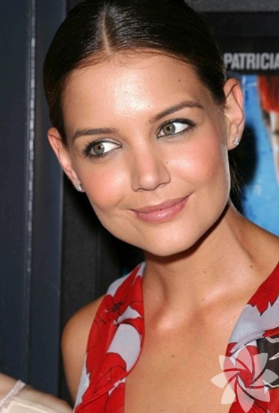 Katie Holmes