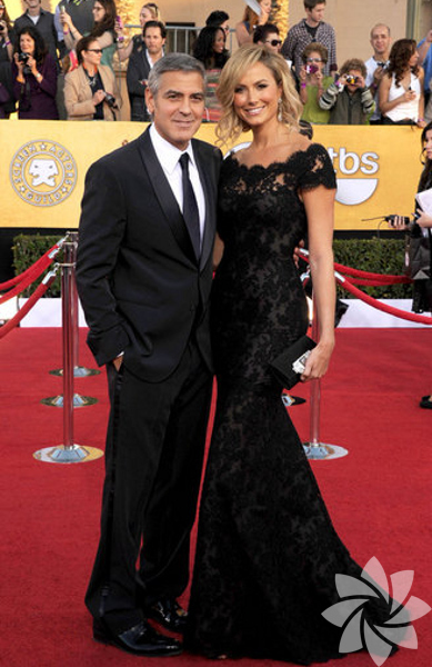 Stacy Keibler - George Clooney