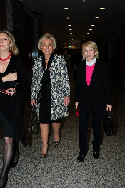 AYŞE BEYAZIT, EBRU SANVER 