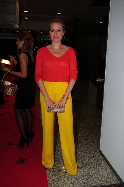 ESRA DİNÇKÖK