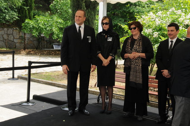 CEYLAN - ZUHAL, YASEMİN PİRİNÇCİOĞLU