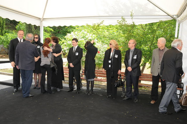 CEYLAN - ZUHAL, YASEMİN PİRİNÇCİOĞLU 