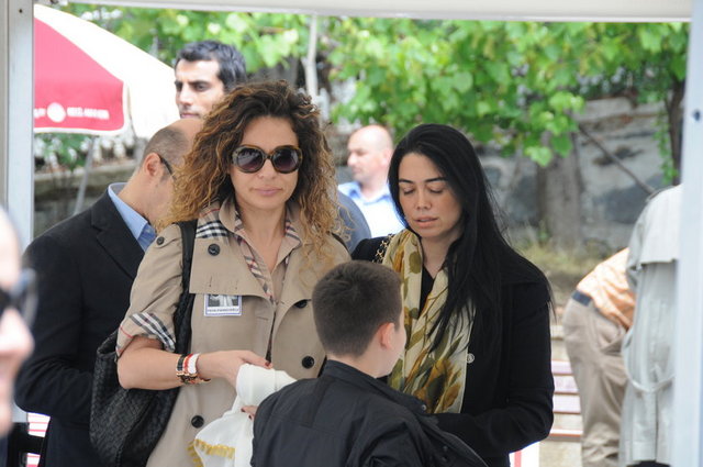 ASLIHAN ABACI, MÜGE CANMUTLU 