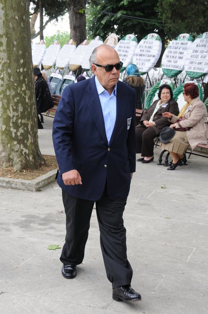 HALİS KOMİLİ 