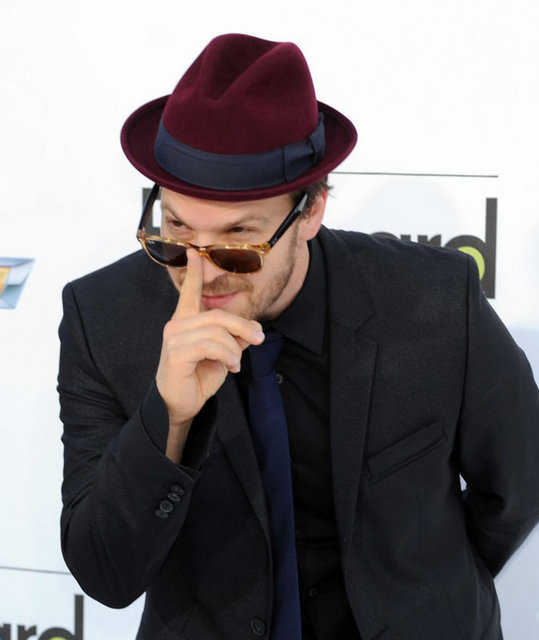 GAVIN DEGRAW