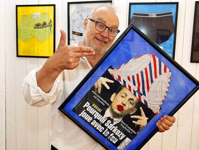 İç Çamaşırı Müzesi / Brüksel, BelçikaEvet doğru okudunuz iç çamaşırı müzesi. Brüksel'de yer alan bu müzede ünlü ve zengin kişilerin en az 1 kez giydiği donları sergileniyor. Elvis Presley'nin çerçevelenmiş iç çamaşırı da bu müzede mevcut.