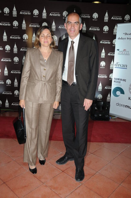 MARIA - HERVE MAGRO