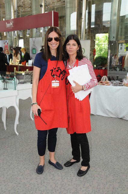 BURCU HANİF, ZEYNEP ÜSTÜNEL 