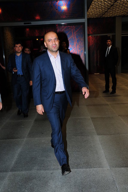MÜBARİZ MANSİOV