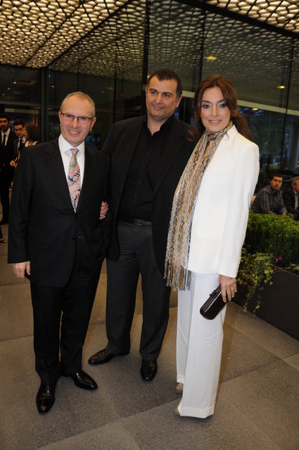 OĞUZ, HAKAN - BANU ÇARMIKLI 