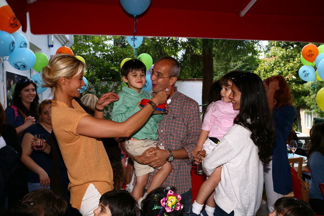GÜL, MURAT, EMİR, MİNA, ALİ SAYGI