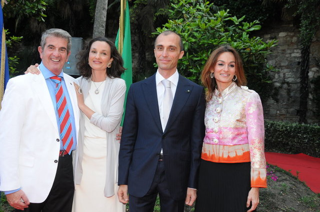 MEHMET KUNT,ELENA - GIANLUCA ALBERINI,ARZU KUNT 