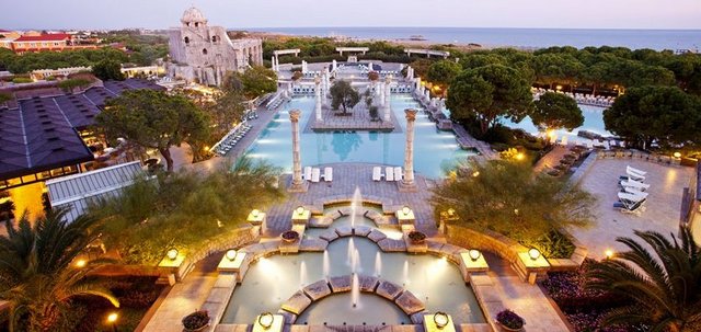 Xanadu Resort Hotel Belek / Tel: (242 710 00 00)