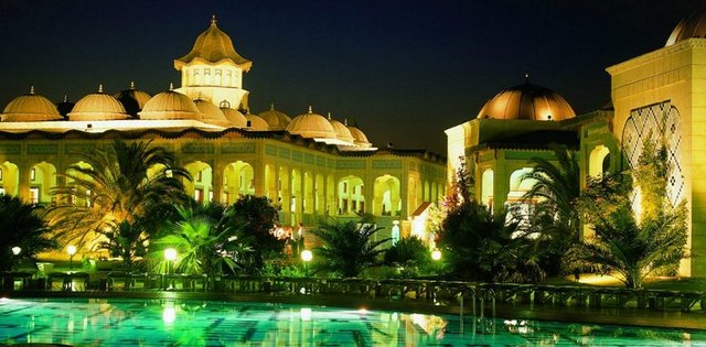 Lykia World Antalya / Tel: (242 754 43 43)
