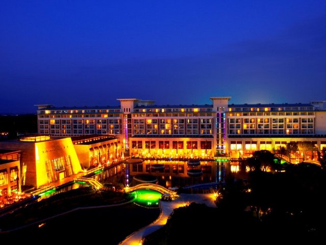 Rixos Premium Belek / Tel: (242 710 20 00)